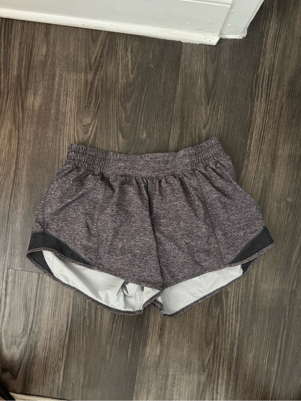 Lululemon Heather Grey Hotty Hot Shorts 2.5”
